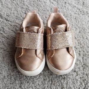 🛑SOLD🛑Rose Gold Glitter Shoes